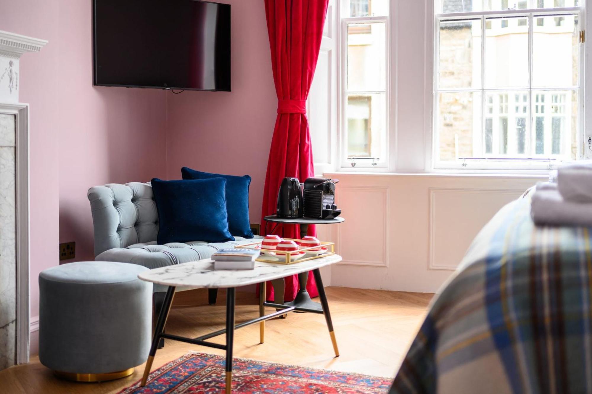 Queen Charlotte Guesthouse EDI Eksteriør bilde