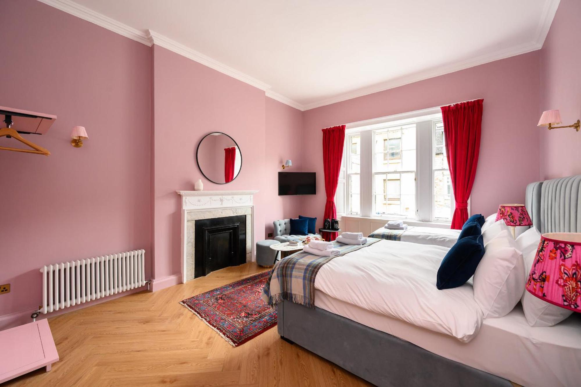 Queen Charlotte Guesthouse EDI Eksteriør bilde