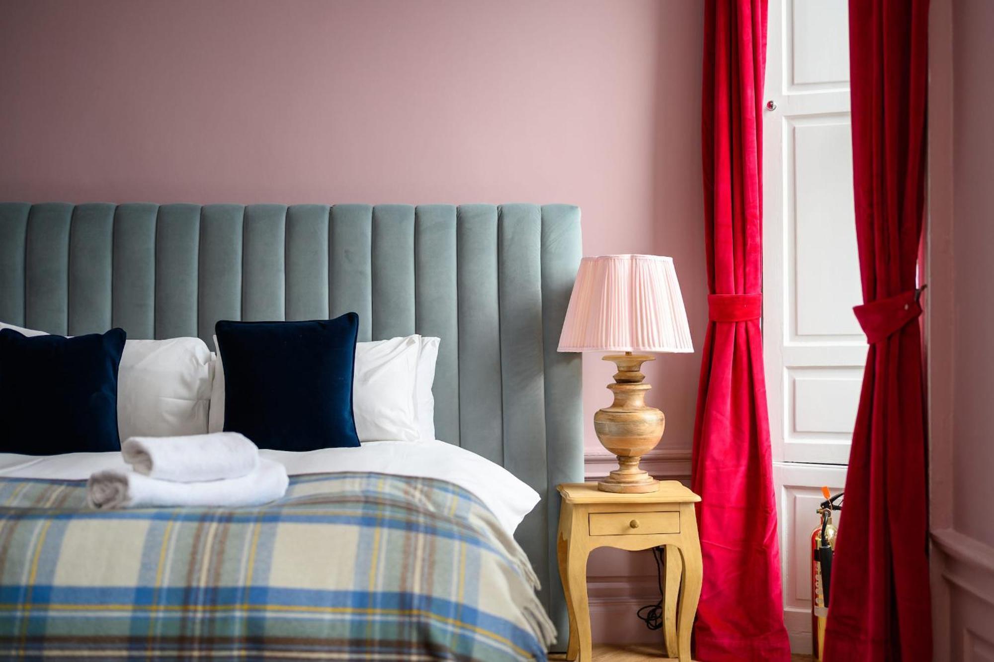 Queen Charlotte Guesthouse EDI Eksteriør bilde